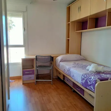 Apto. Trafalgar, Playa De La Cachucha. Wifi, A/c Apartment *